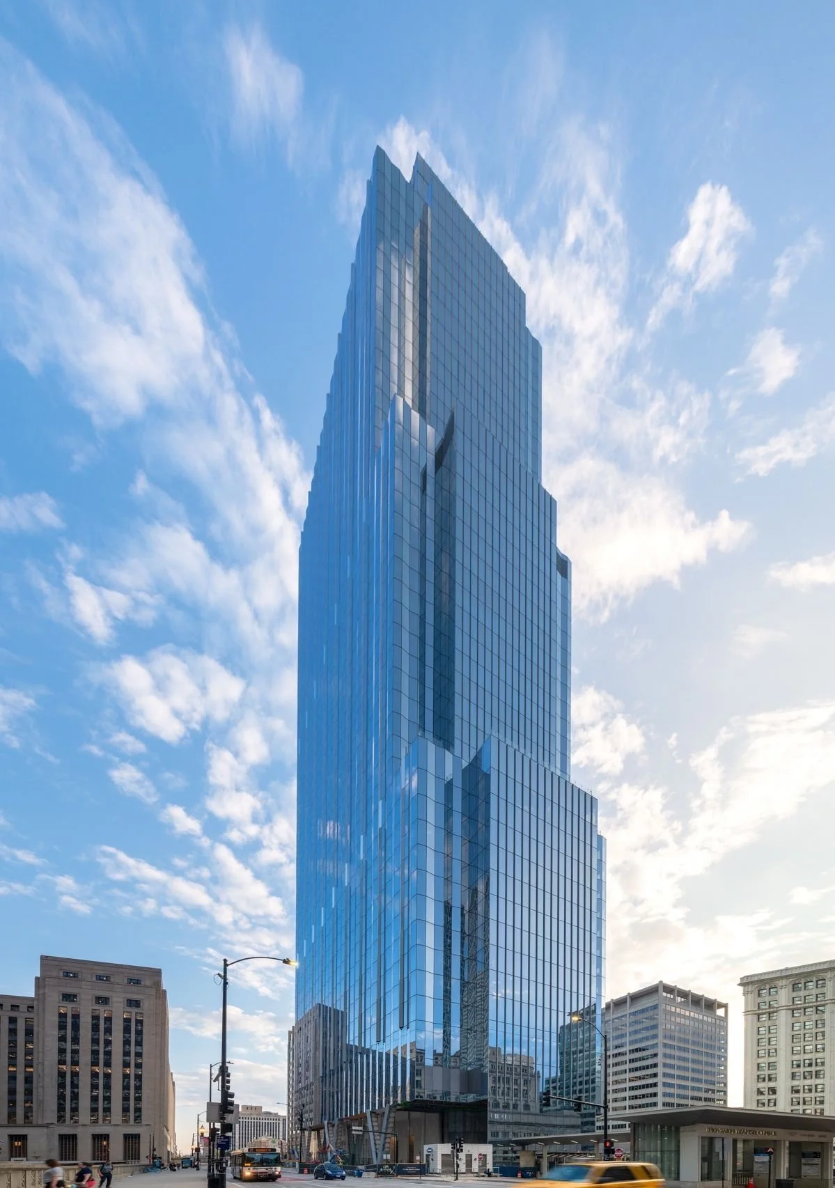 Chicago — Portfolio — Riverside Investment & Development